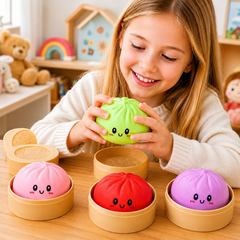 Jucărie Antistres Squishy Dumpling AT PERFORMANCE®, 10 cm, Gălușcă Moale din Silicon, cu Cutie și Culoare Surpriză