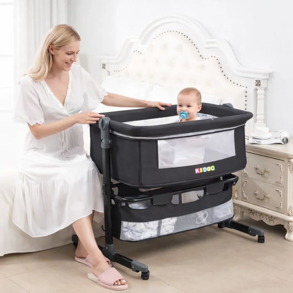 Pătuț Reglabil 6 în 1 AT PERFORMANCE® pentru Bebe – Leagăn, Pătuț de Călătorie, Coș Depozitare, Plasă Țânțari, Saltea Moale, Roți 360°, Gri
