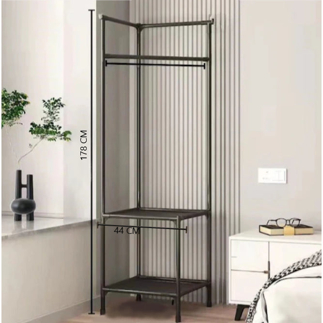 Cuier metalic de colt, At performance, 2 rafturi din material, pentru organizare, 2 manere de agatat, negru